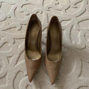 Nine West Beige Pumps